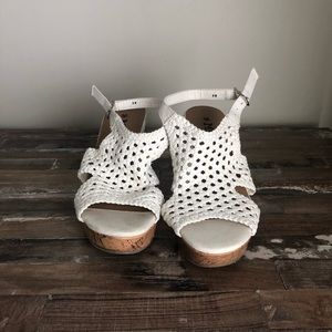 NWOT- Mudd Wedges- 8
